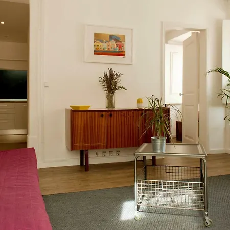 Like By Madrabica * Lissabon