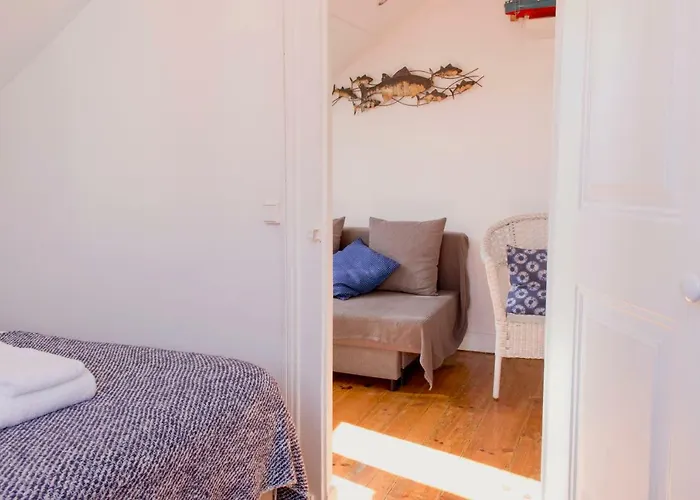 Like By Madrabica Lisbon